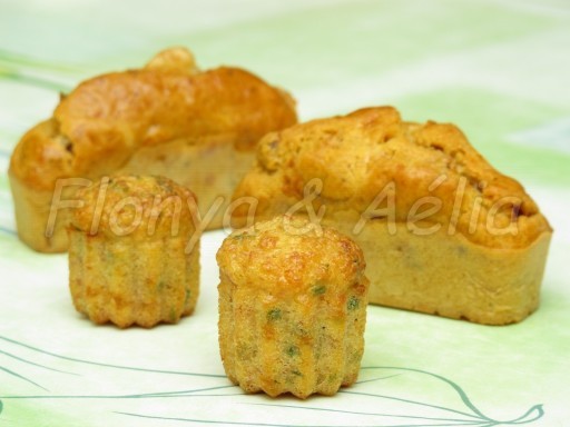 Mini cannelés jambon et petit-suisse persillé